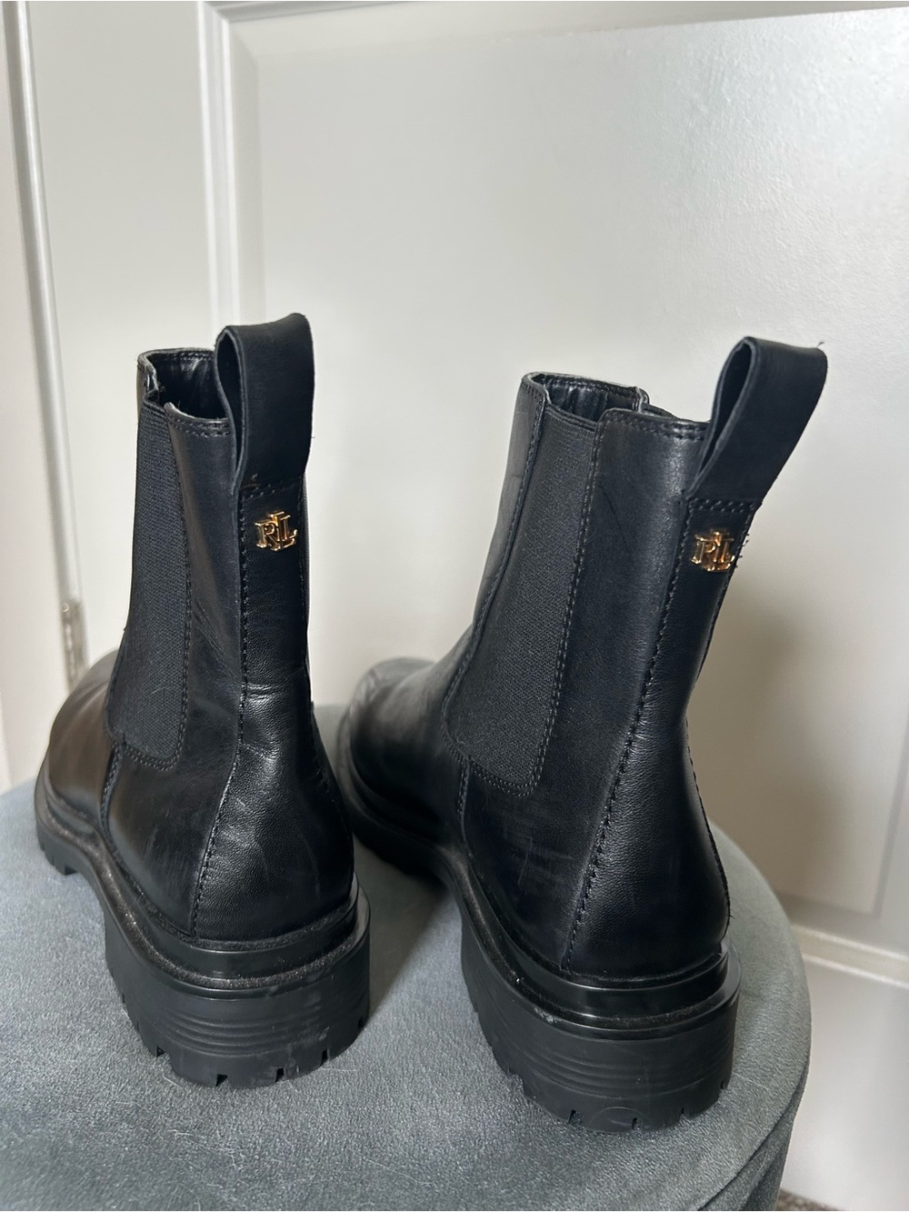 Lauren Ralph Lauren Womens Black Leather Chelsea boot - Picture 2 of 4